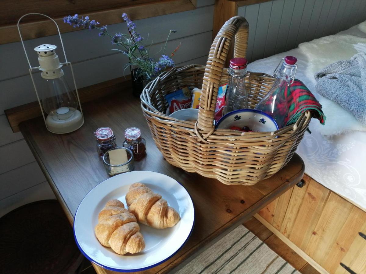 Lucker Mill Shepherds Huts Экстерьер фото