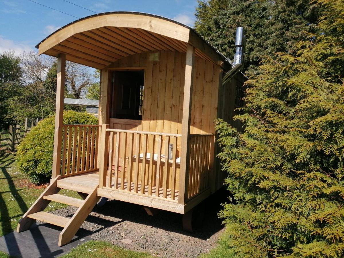 Lucker Mill Shepherds Huts Экстерьер фото