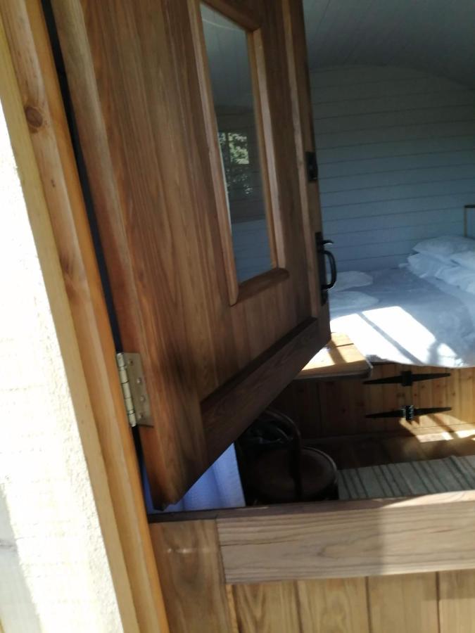 Lucker Mill Shepherds Huts Экстерьер фото