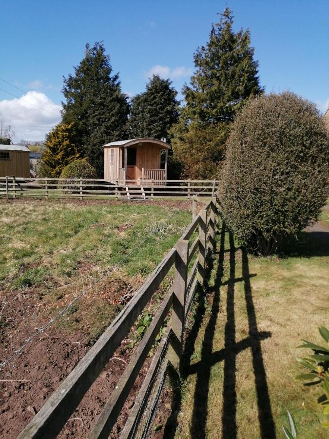 Lucker Mill Shepherds Huts Экстерьер фото