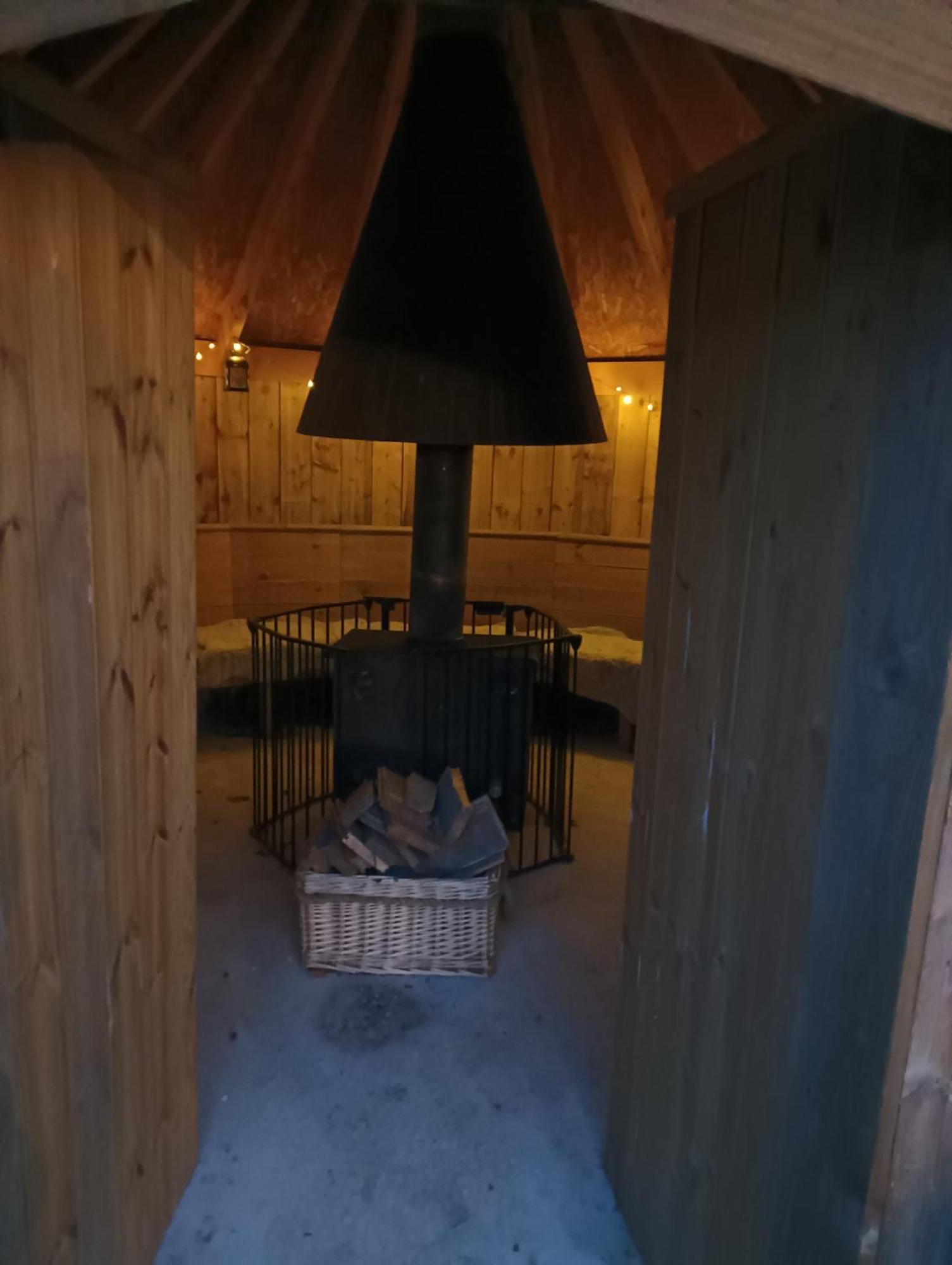 Lucker Mill Shepherds Huts Экстерьер фото